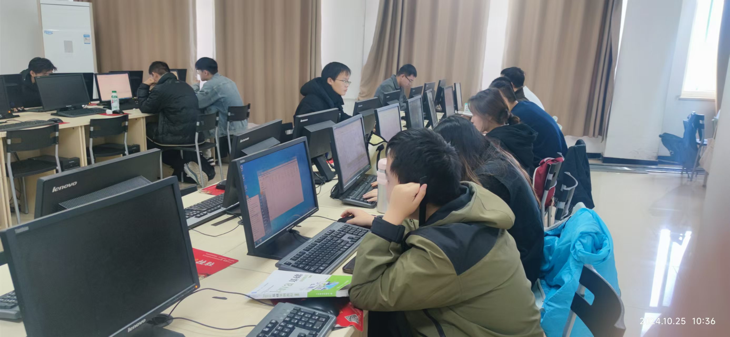 学生活动1.jpg