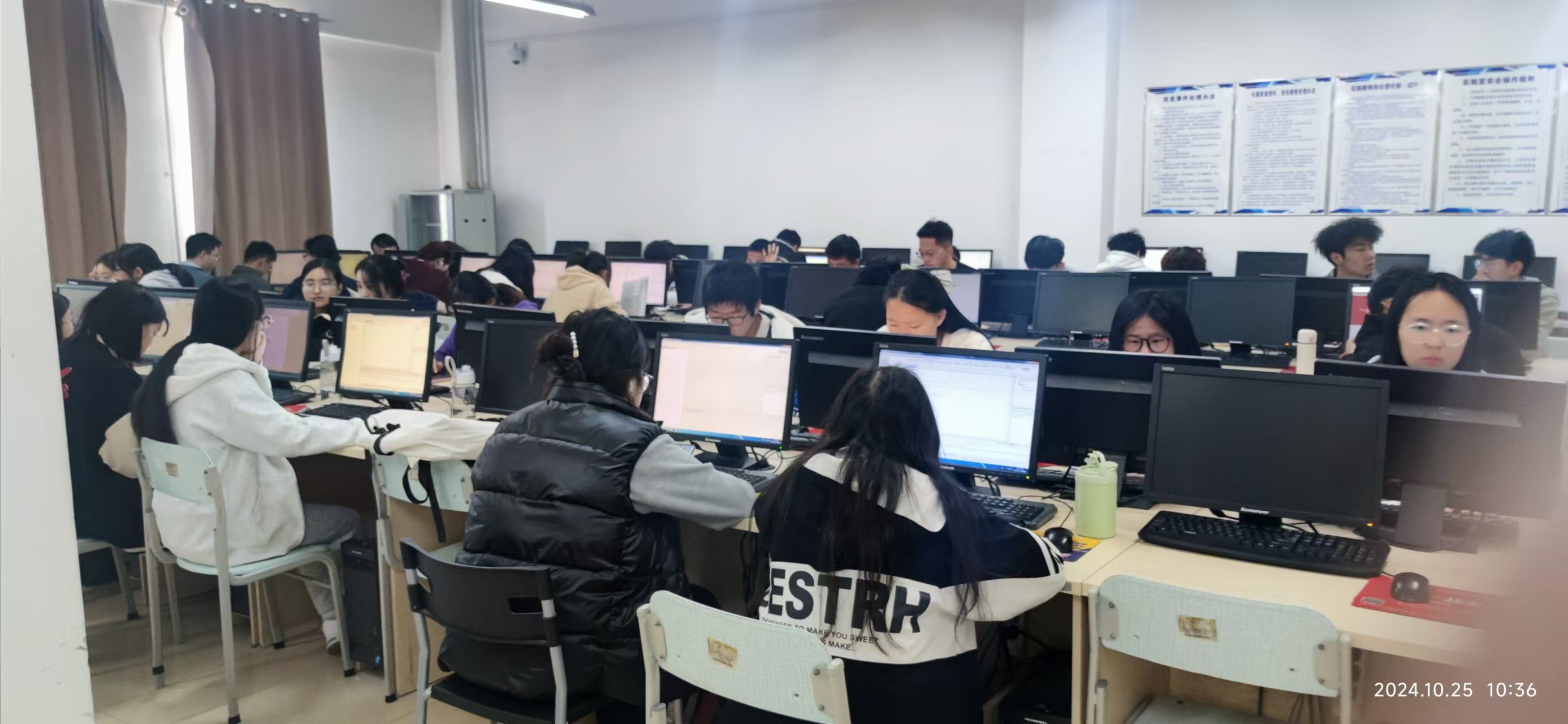 学生活动2.jpg